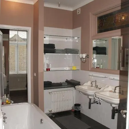 One Room Guest house Ostend